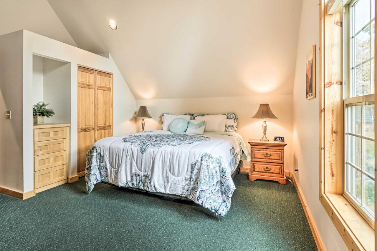 Chalet At Running Y Resort With Wraparound Deck! Klamath Falls Luaran gambar