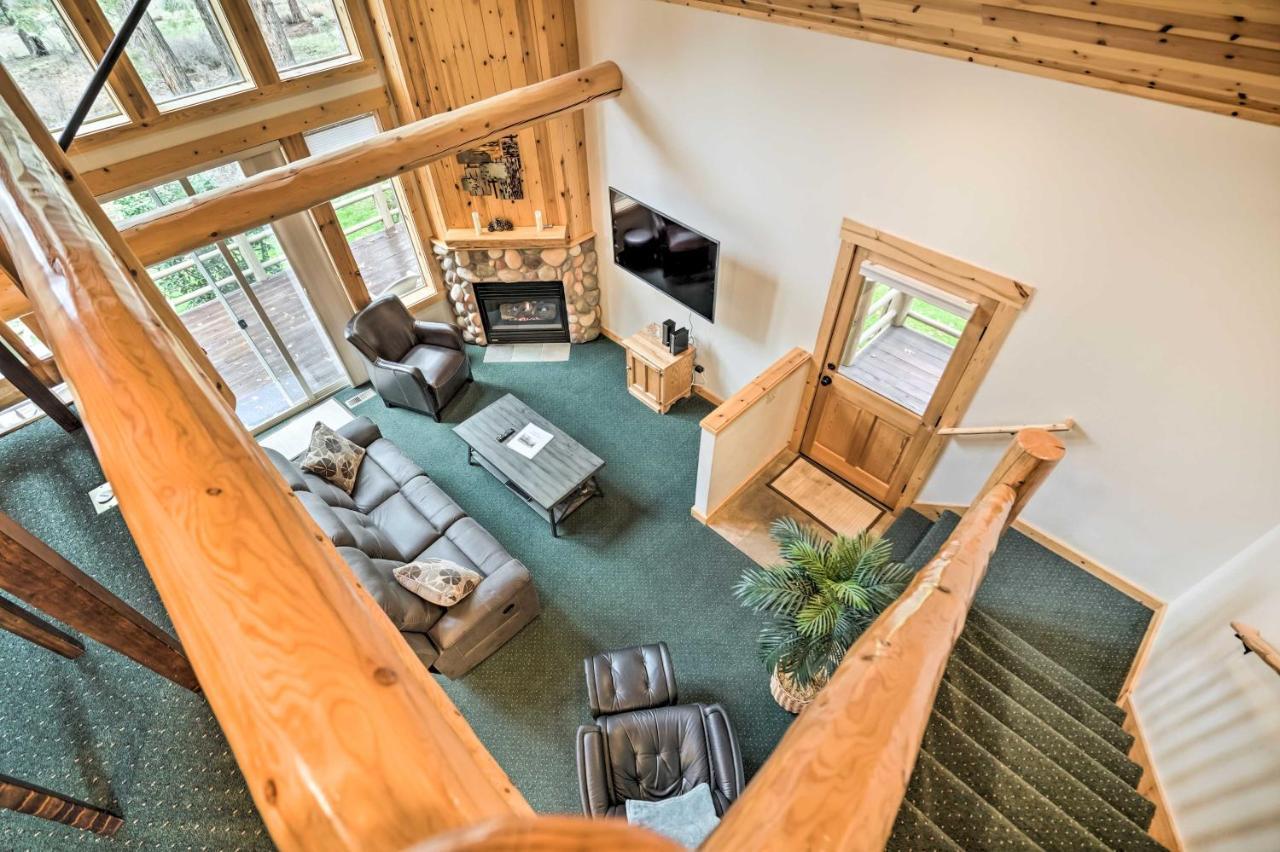 Chalet At Running Y Resort With Wraparound Deck! Klamath Falls Luaran gambar